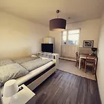 アパート Wunderschoene 3-zimmer Fuer 6 Personen ブレーメン