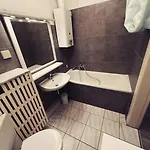 Wunderschoene 3-zimmer Fuer 6 Personen ブレーメン