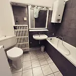 Wunderschoene 3-zimmer Fuer 6 Personen アパート *