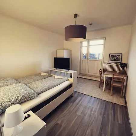 Apartman Wunderschoene 3-zimmer Fuer 6 Personen Bréma