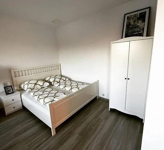 Апартаменты Wunderschoene 3-zimmer Fuer 6 Personen