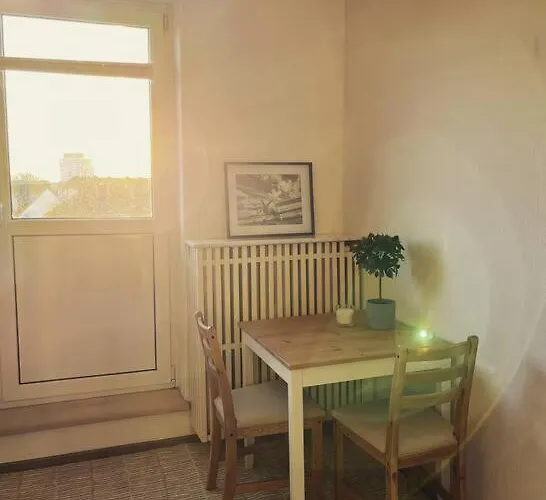 Apartment Wunderschoene 3-zimmer Fuer 6 Personen