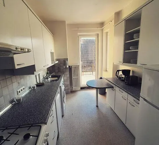 Wunderschoene 3-zimmer Fuer 6 Personen Bremen